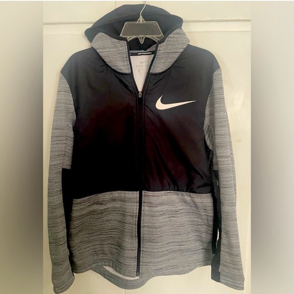 Lot of 3 Nike sweaters - Picture 2 of 4